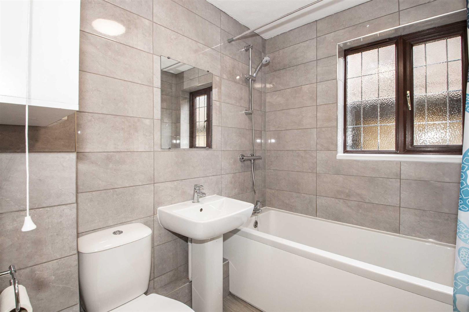 Caesars Close, Bancroft, Milton Keynes